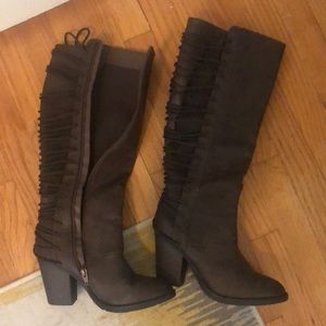 Target boots size 8